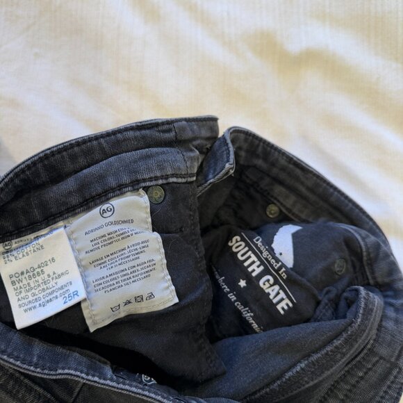 The Farrah Skinny Ankle Color: 13 YEARS DUSTY BLACK 25 Crop Step Fray with Seam - Picture 5 of 6